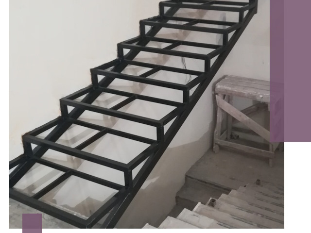 Демонтаж лестниц на металлокаркасе в Печоре: быстрый вывоз и разбор