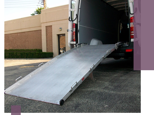 Мобильные пандусы в Печоре — производство, монтаж и аренда