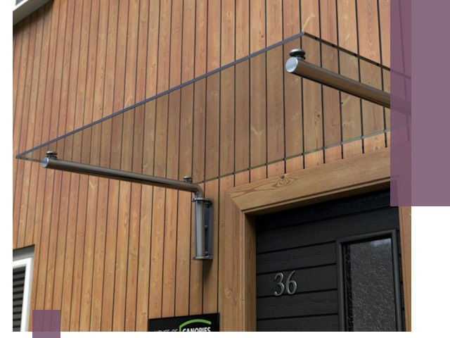 Стеклянные козырьки на входы и фасады в Печоре